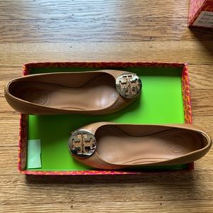 Barely worn beautiful Tory Burch wedge heels